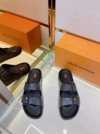 Picture of Louis Vuitton Slippers _SKULVsz39-45mnf03341399